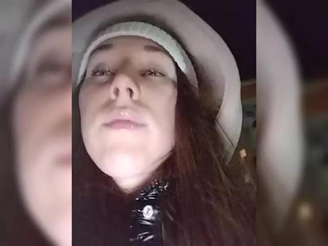 Offline --MODEL--1 on BongaCams