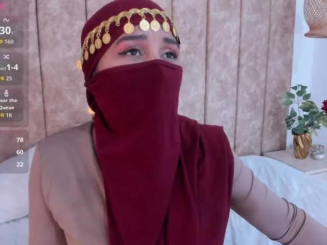 BongaCams -Alisha is Freechat -Alisha — It ignites me a good talk that goes up little by little ... the accomplices looks, safety, mischievous humor and that energy that makes the skin stand without the need to touch.