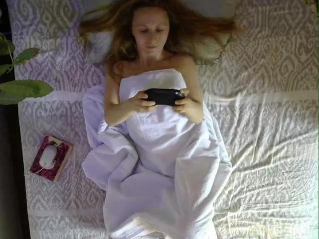 Offline -Fiona88- on BongaCams