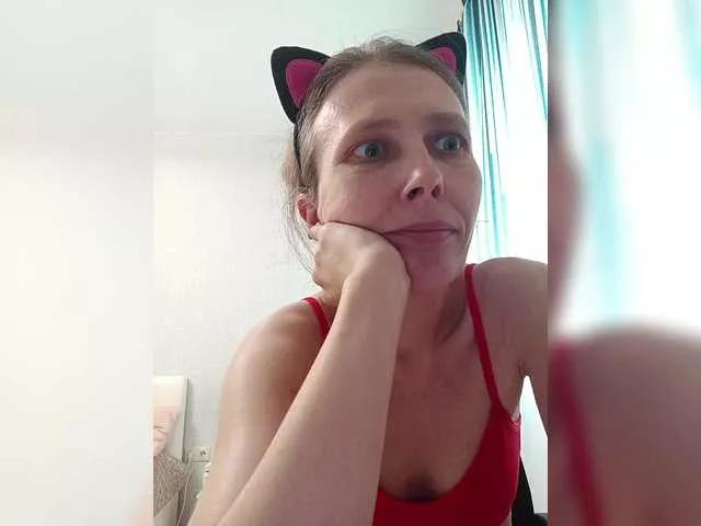 Offline -queen-margo- on BongaCams