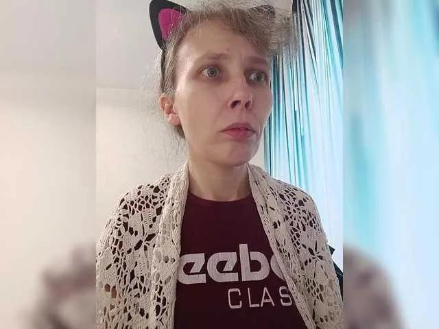 Offline -queen-margo- on BongaCams