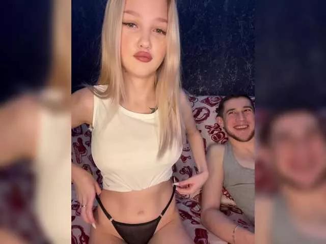 Offline -The-sweet-couple- on BongaCams