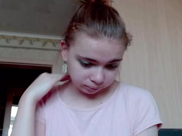 aliiicestone on BongaCams 