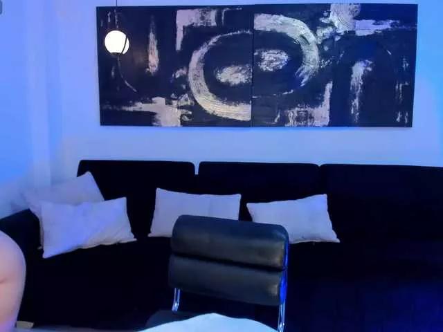 Offline AllisonRogers on BongaCams