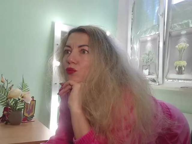 Offline Almaz2023 on BongaCams