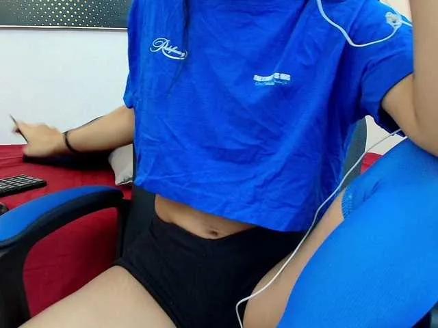 Offline Alondraconnor on BongaCams