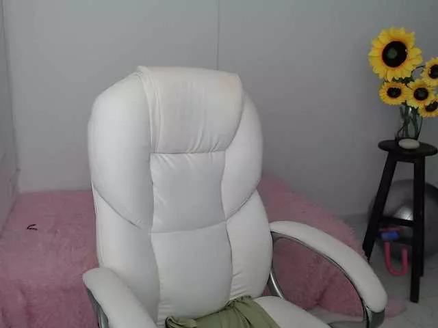 Offline ana-milf on BongaCams