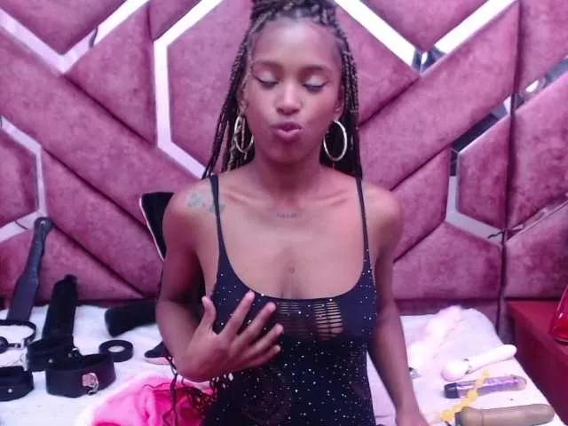 Offline AngeyaPetite on BongaCams