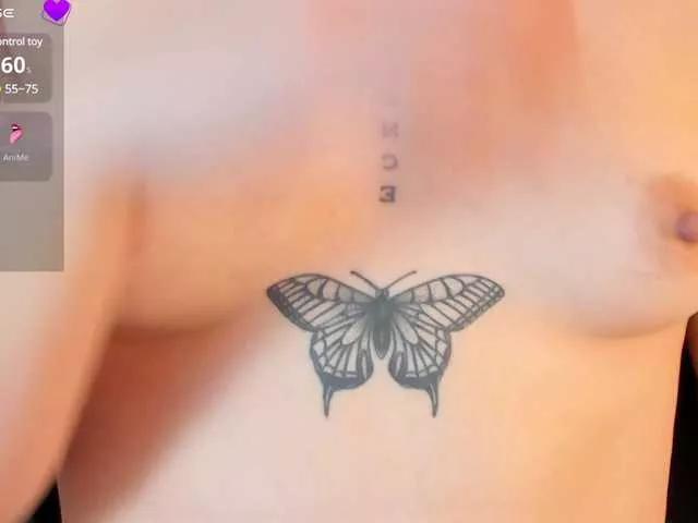 Offline Anna-henao on BongaCams