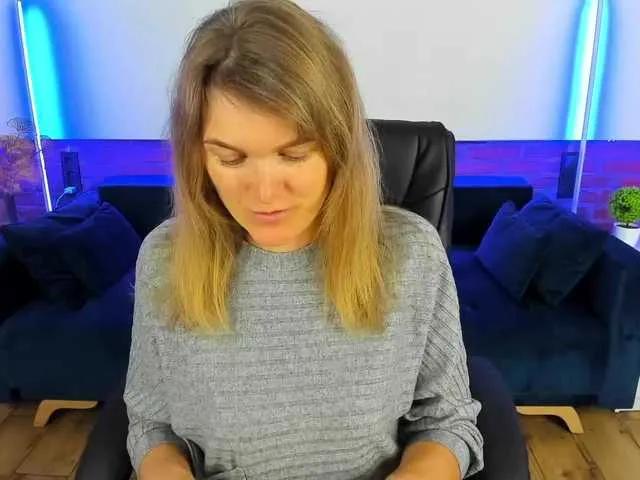 Offline Annabel-xxx on BongaCams