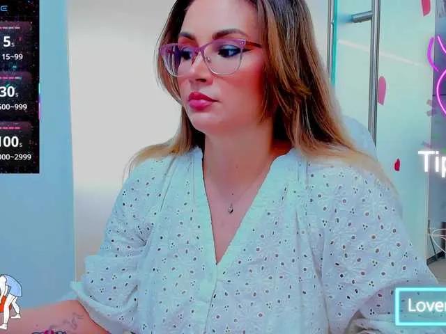 Offline anyarosses on BongaCams