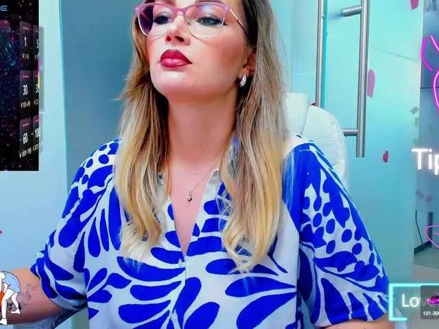 Offline anyarosses on BongaCams