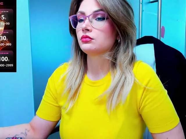 Offline anyarosses on BongaCams