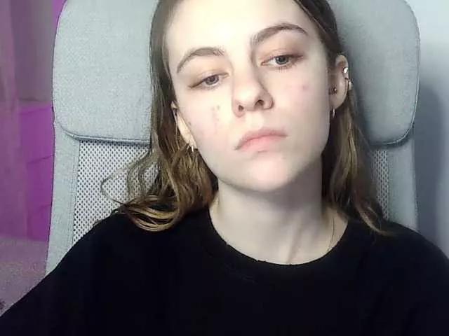 Offline AriaModel on BongaCams