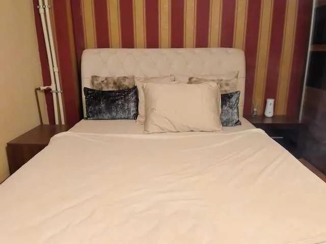 Freechat AshleyvonPage on BongaCams