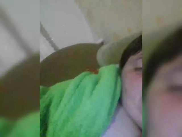 Freechat AthomeTi on BongaCams