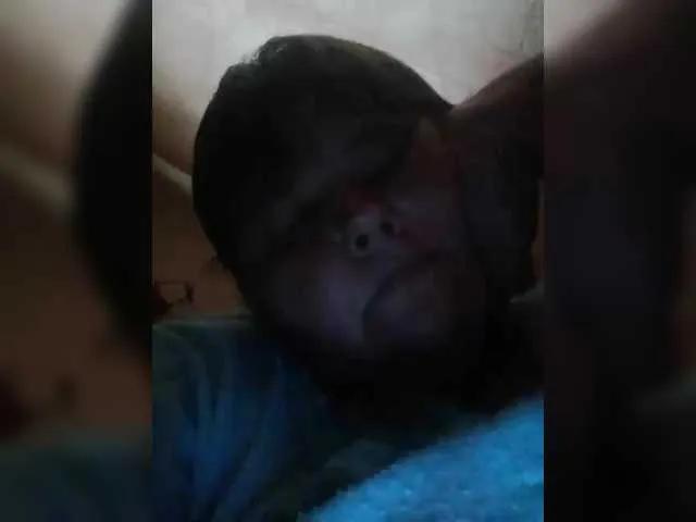 Freechat AthomeTi on BongaCams