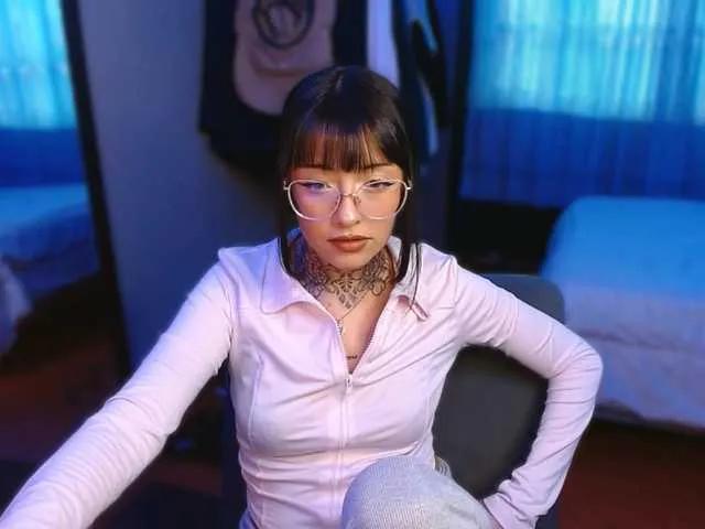 azuna1 on BongaCams
