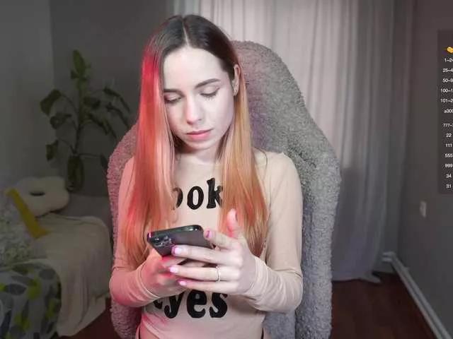 Offline BaeBunny on BongaCams