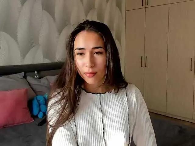 Bambiiiii — Freechat on BongaCams