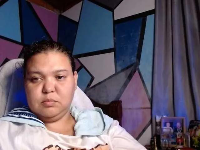Offline beautifulchubbyqueen on BongaCams