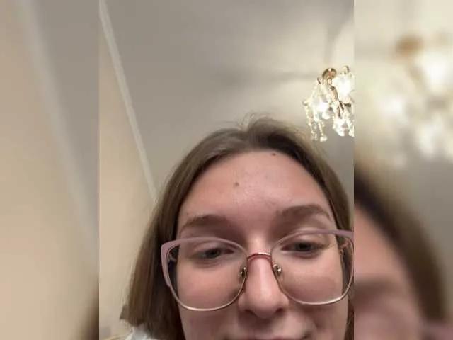 Bellatrisssaaa — Freechat on BongaCams