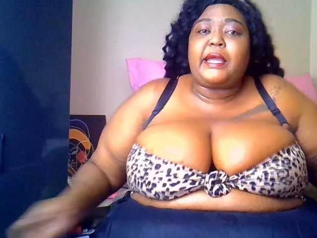 BellyGoddess on BongaCams 
