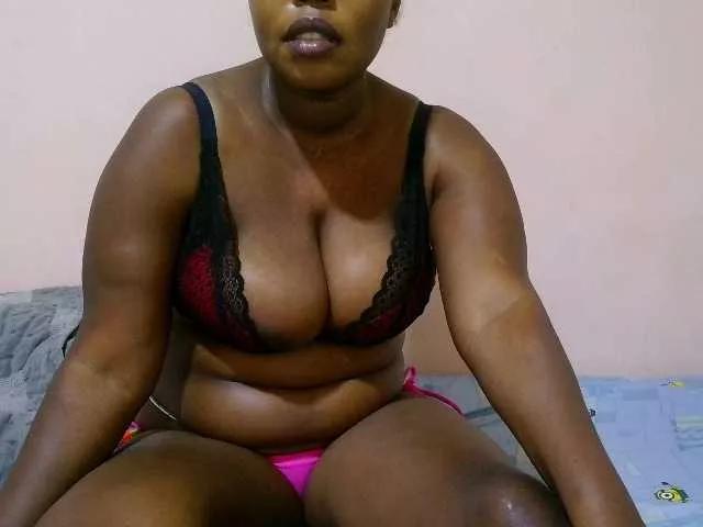 Freechat bigass-choco on BongaCams