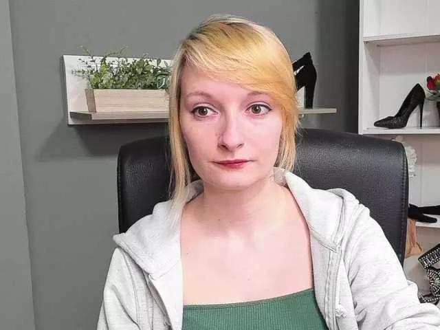 Offline BlairPlay on BongaCams