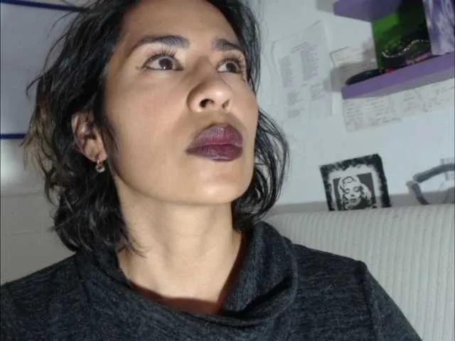 cataleya35 on BongaCams 