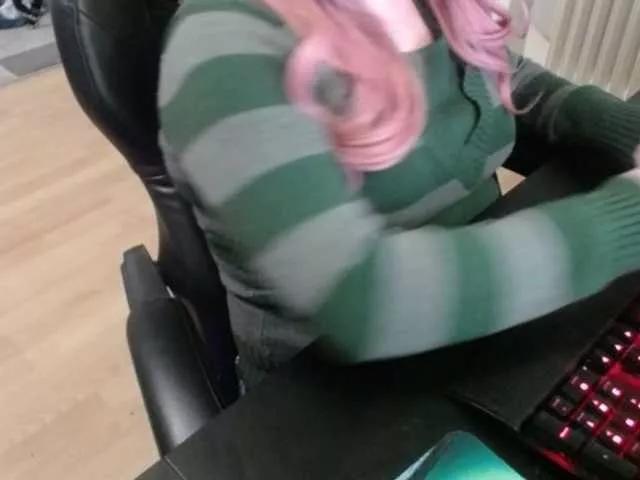 Offline Celina-Rose on BongaCams