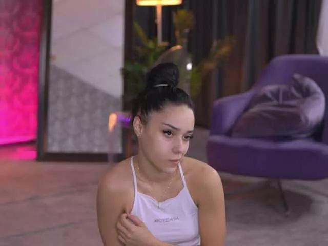 Offline CherrySelena on BongaCams