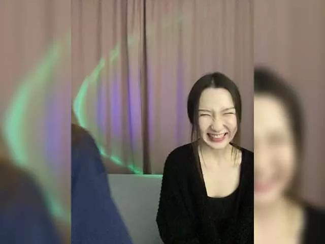 Offline CrazyAleona on BongaCams