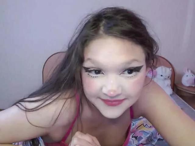 Offline Cute-Lolly on BongaCams