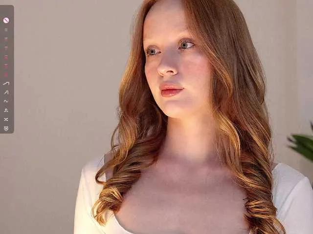 Offline CuteShine on BongaCams