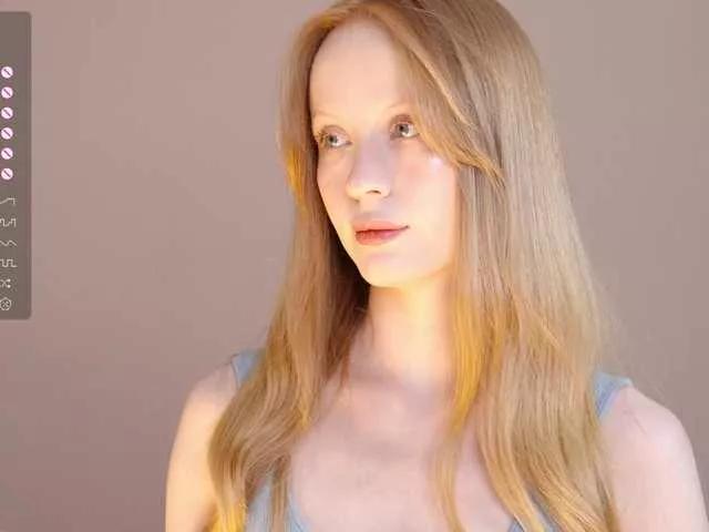 Offline CuteShine on BongaCams