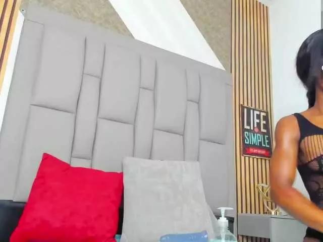 Offline daffnelewis on BongaCams