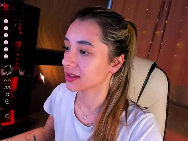 Offline DarlaBelle on BongaCams