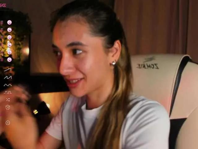 Offline DarlaBelle on BongaCams