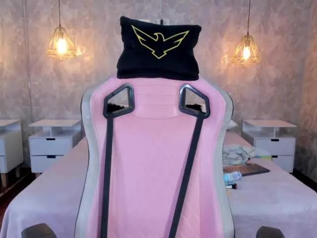 Offline dawa-angels on BongaCams