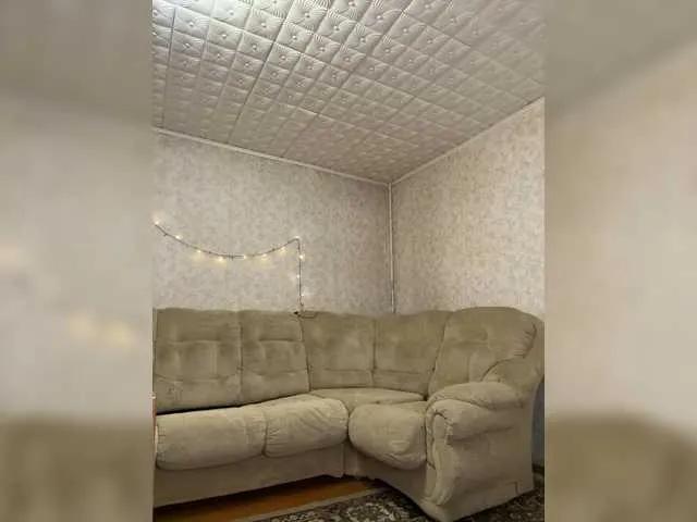 Offline Denichka14 on BongaCams