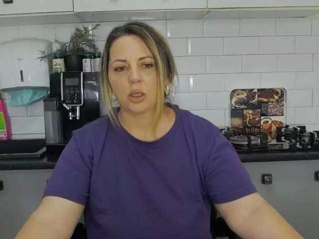 Offline EllaSwan on BongaCams