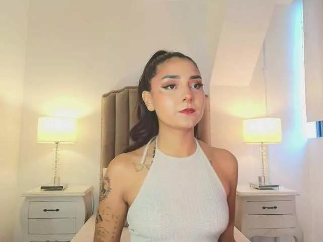 Offline Emma-Torres1 on BongaCams