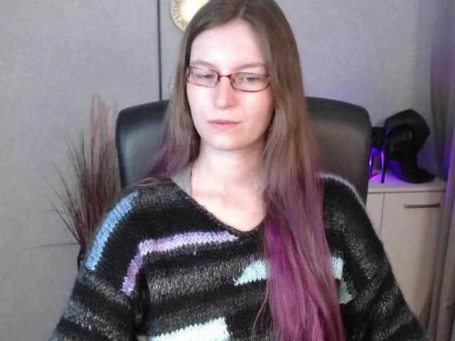 EmmaHeart on BongaCams 