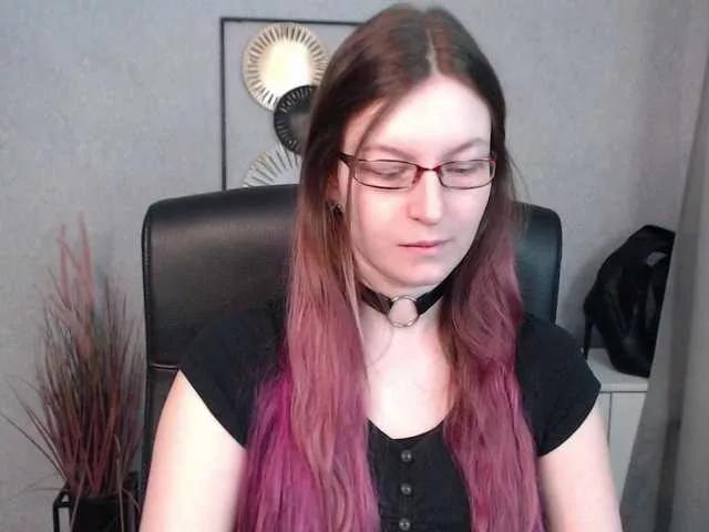 EmmaHeart on BongaCams 