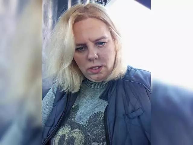 Offline EVA2311 on BongaCams