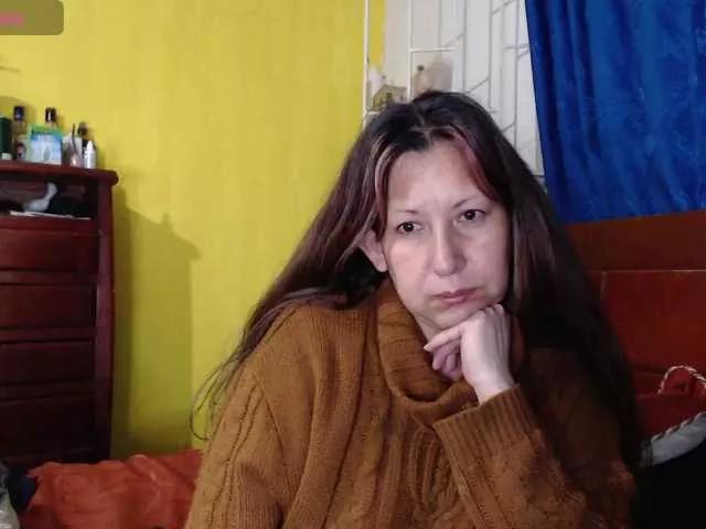 Offline evatoms on BongaCams