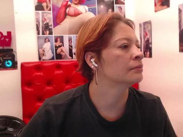 Freechat evatwiss on BongaCams