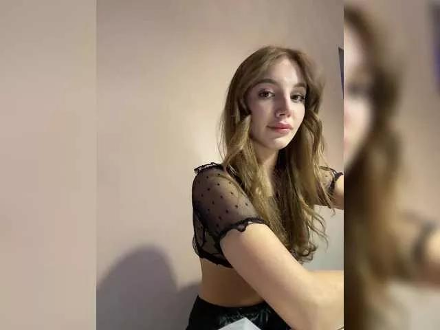 Freechat Evelonelfi on BongaCams