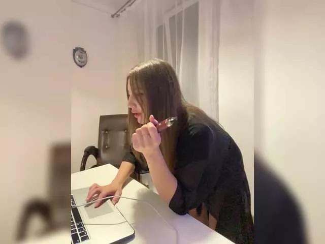 Freechat Evelonelfi on BongaCams